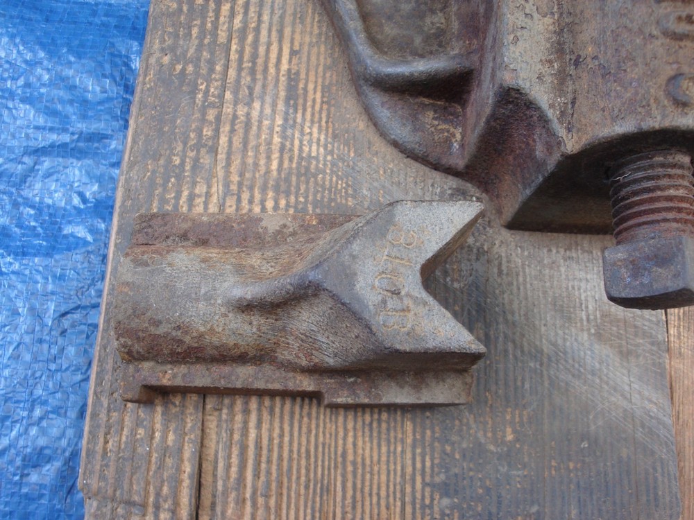 Vintage Well Pipe Puller