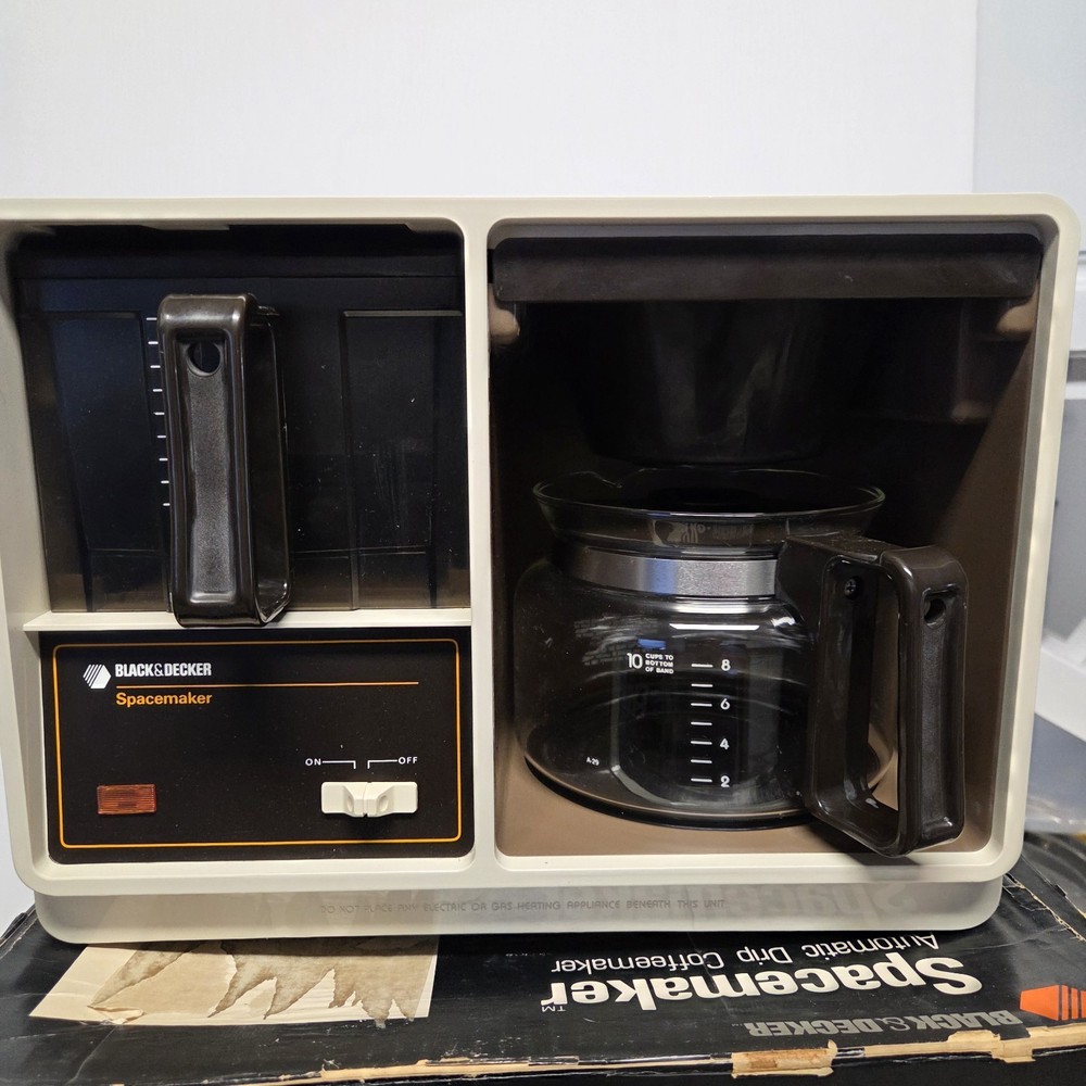 New Black & Decker SDC-1D Spacemaker Coffee Maker Under Cabinet w/ BRACKETS