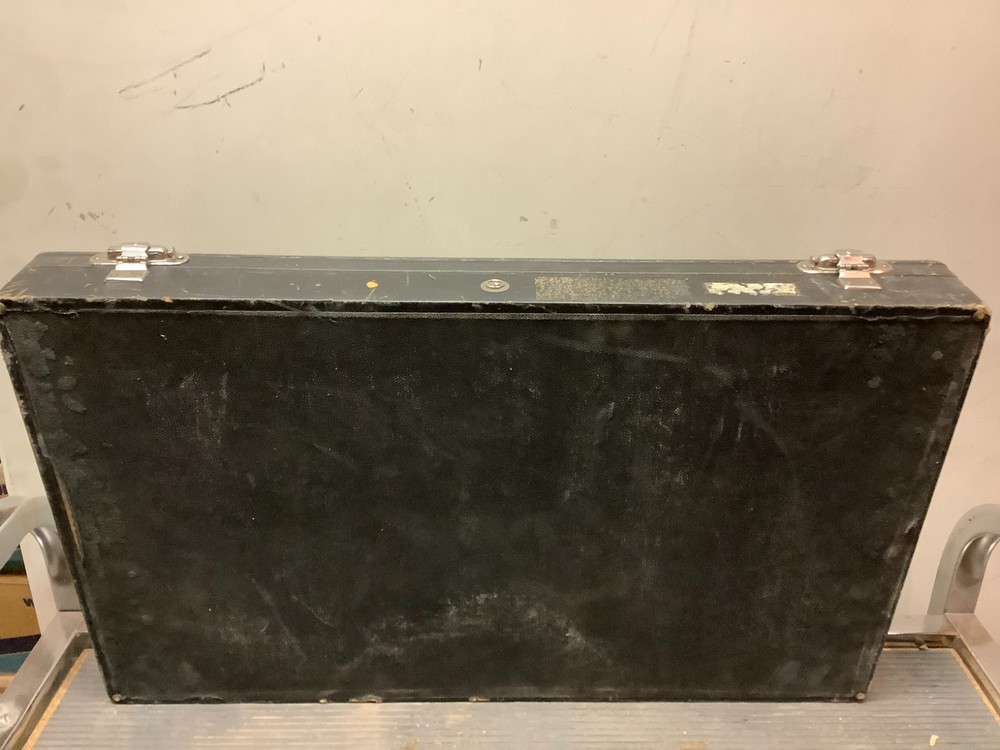 Vintage Optometrist Trial Lens & Fitting Kit In Latched Case