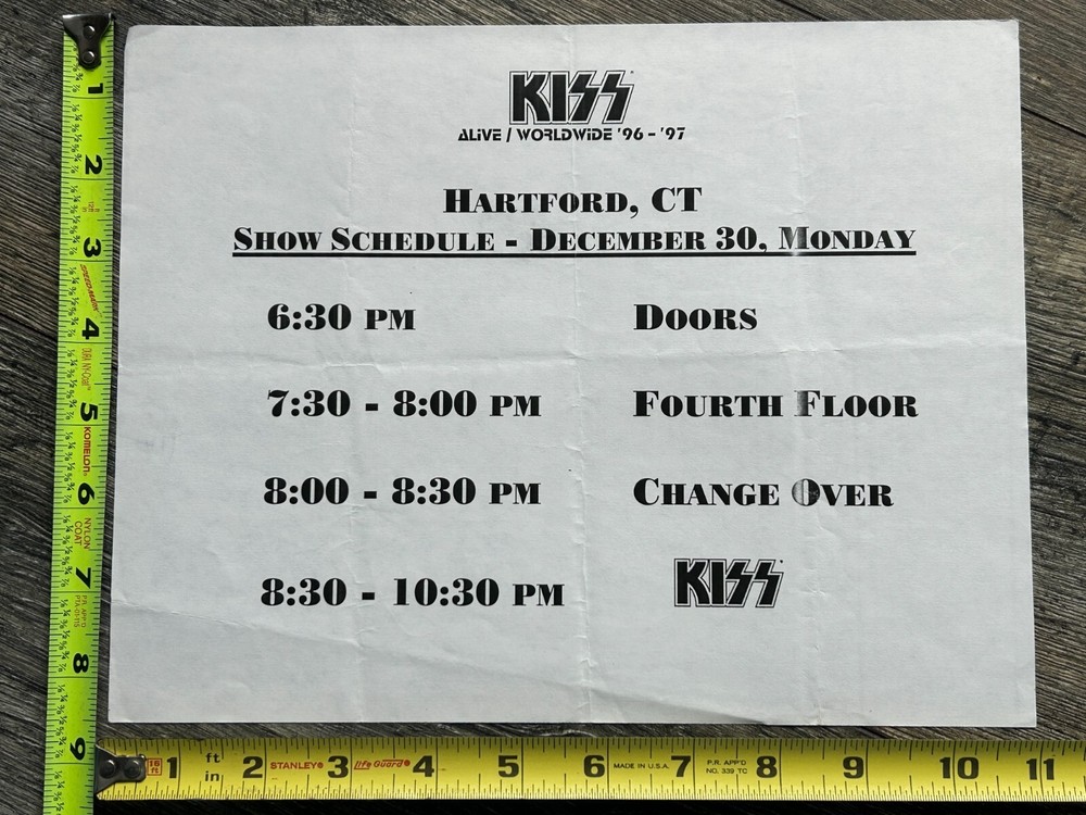 KISS Concert Backstage Sign Alive Reunion Tour Hartford CT Dec 30 Vintage Kiss