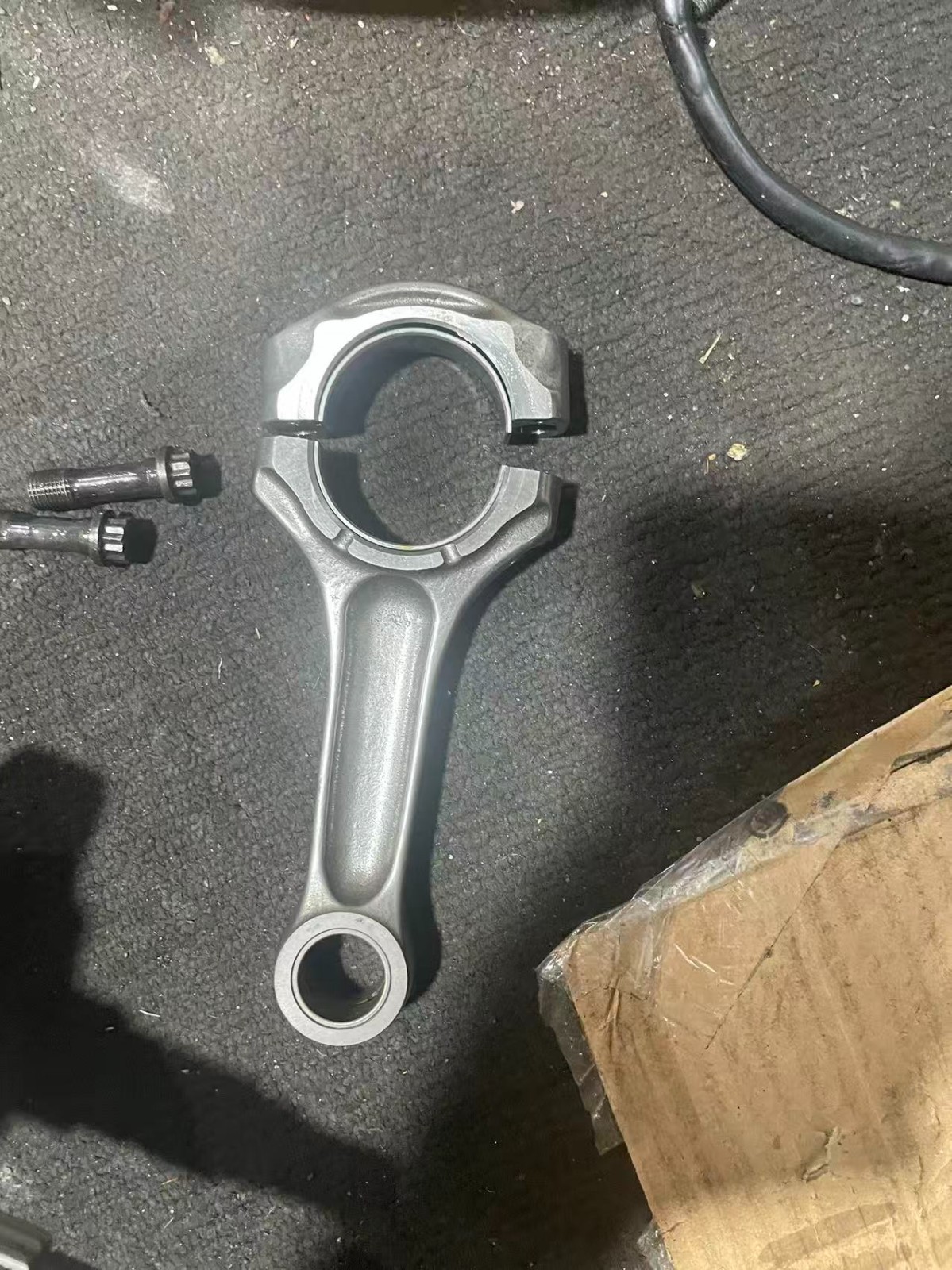 13-14 Ducati Multistrada 1200 Diavel Crankshaft w/ Connecting Rods 14621863AR