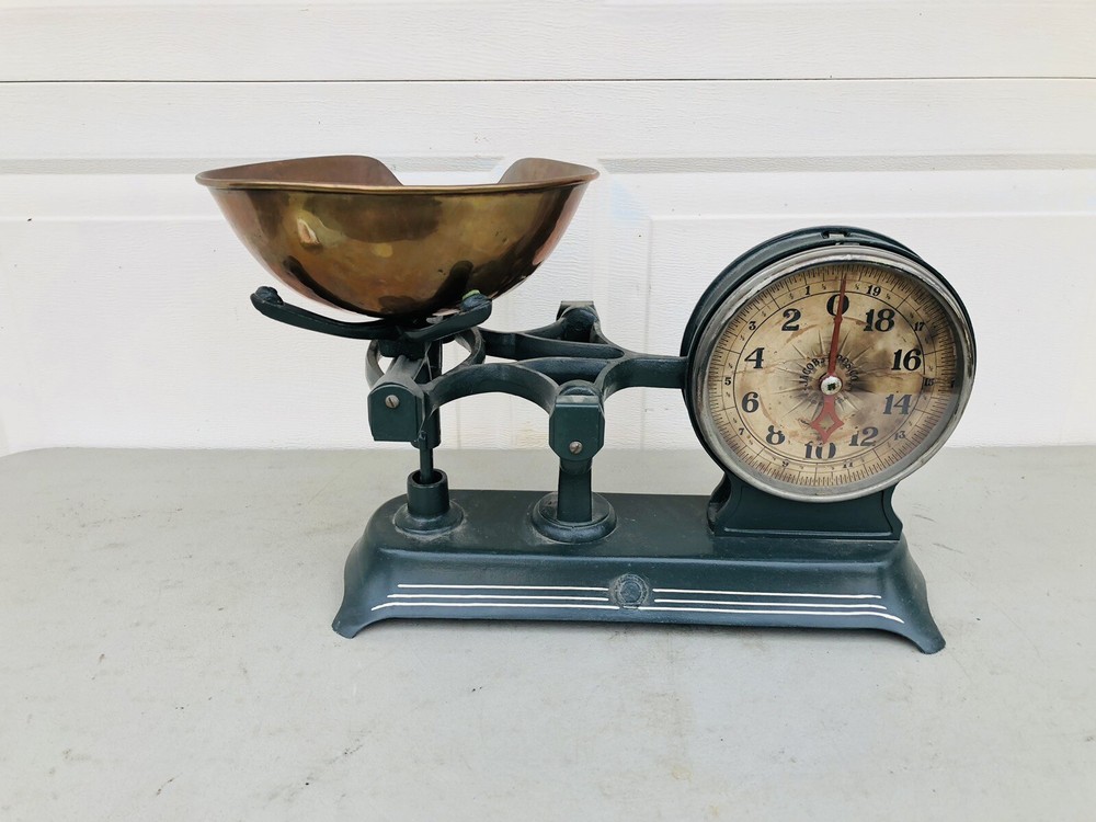 VINTAGE Jacobs Bros Scale 2 Sided General Store