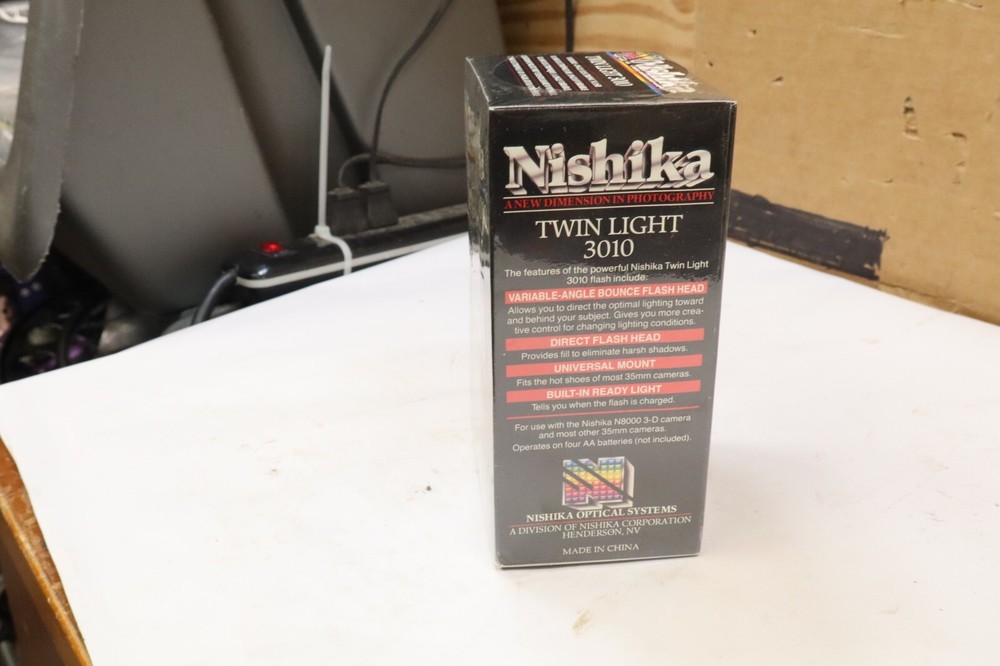Nishika Twin Light 3010 Variable Angle Electronic Flash Sealed New RM