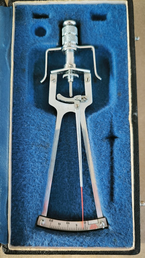 Vintage n.Prof. Schioetz Tonometer With Original Case