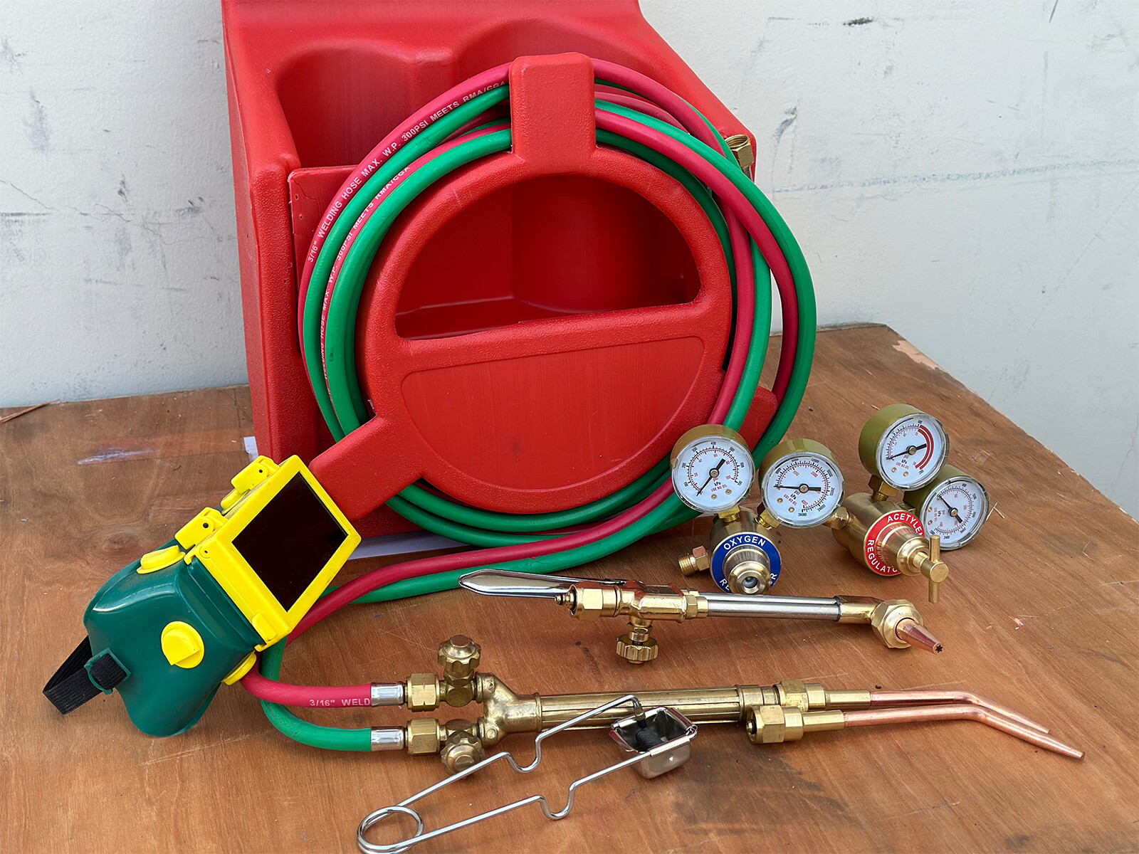 HVAC Portable Oxygen Acetylene Welding Cutting Torch Kit w/ Carrying Tote & Hose