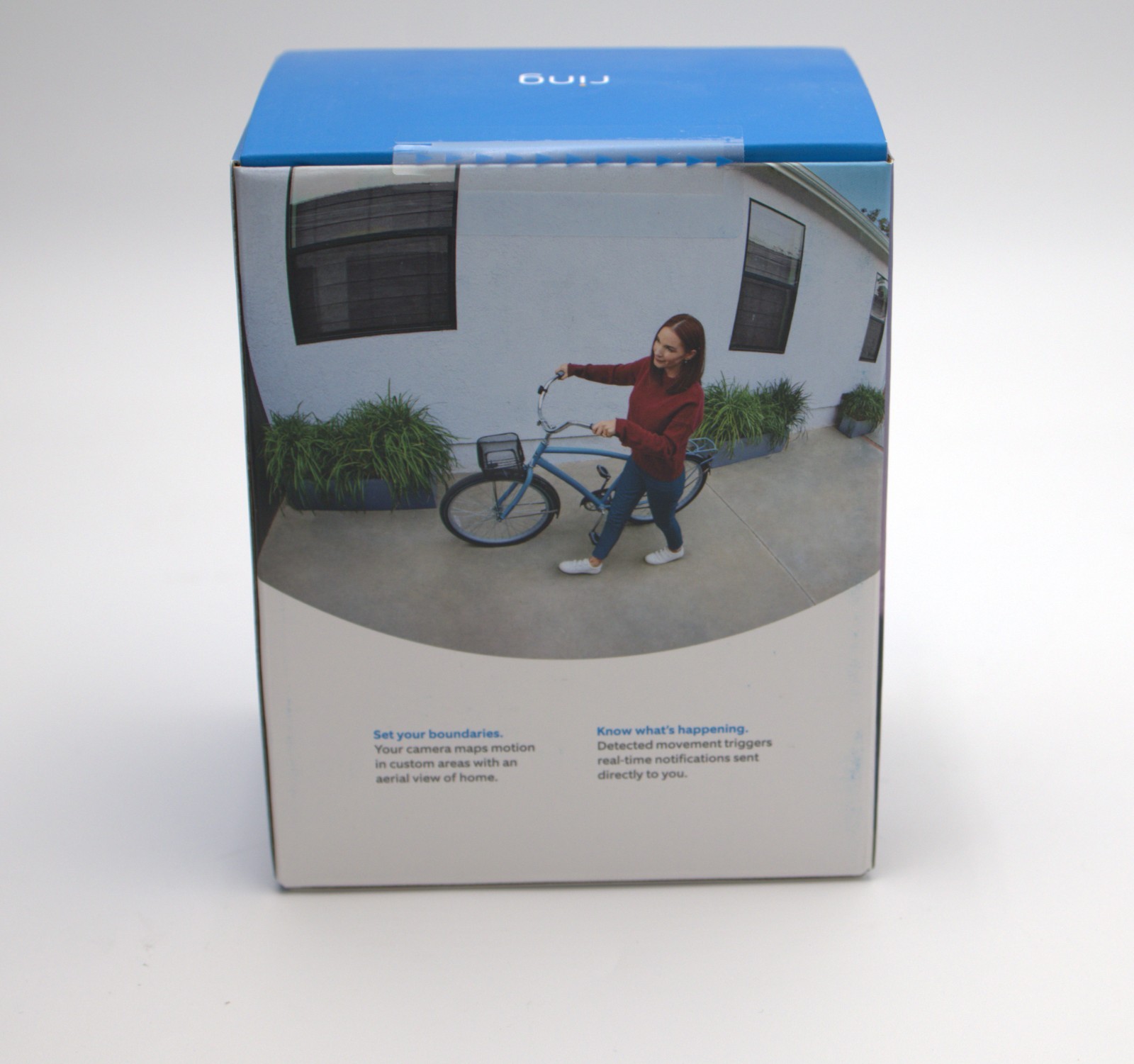 Ring Spotlight Cam Pro (Battery, 2025 Model) 3D Motion , Two-Way Audio BRAND NEW