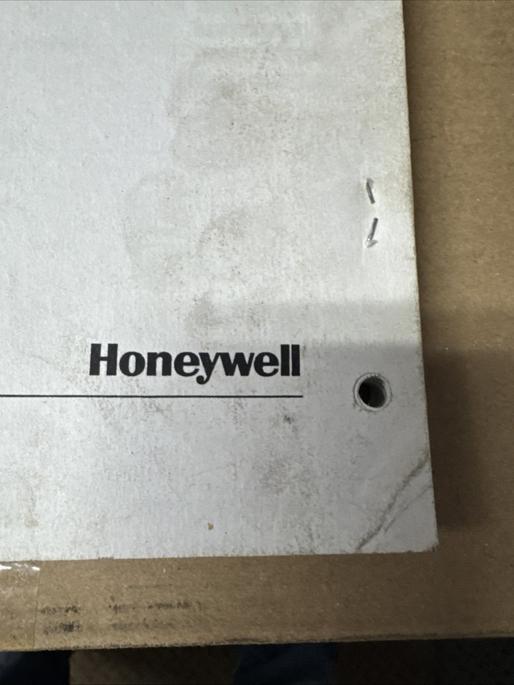 Honeywell UDC 3300 Universal Digital Controller Product Manual