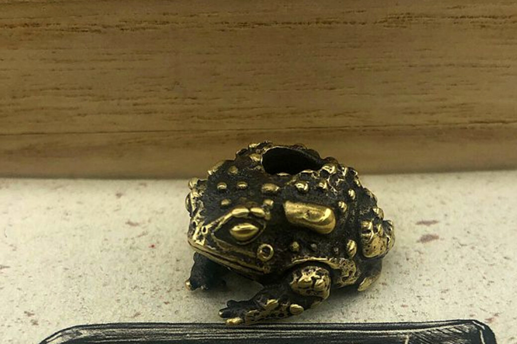 Frog Paracord Bead Hand-Casted Brass Charms EDC Accessories Pendant Buckle