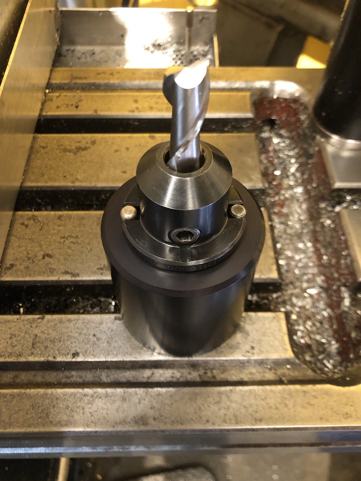 Tool Tightening Fixture Compatible With Royal Products R8 Quick Change System