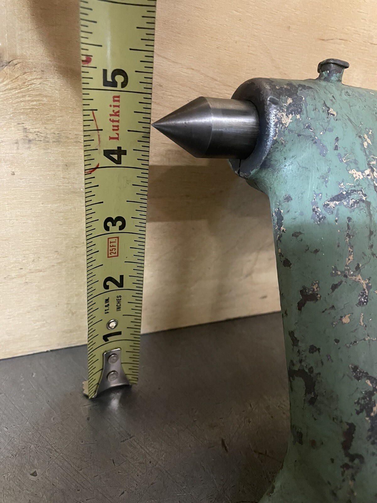 K.O. LEE TOOL & CUTTER GRINDING CENTER - TAIL STOCK -