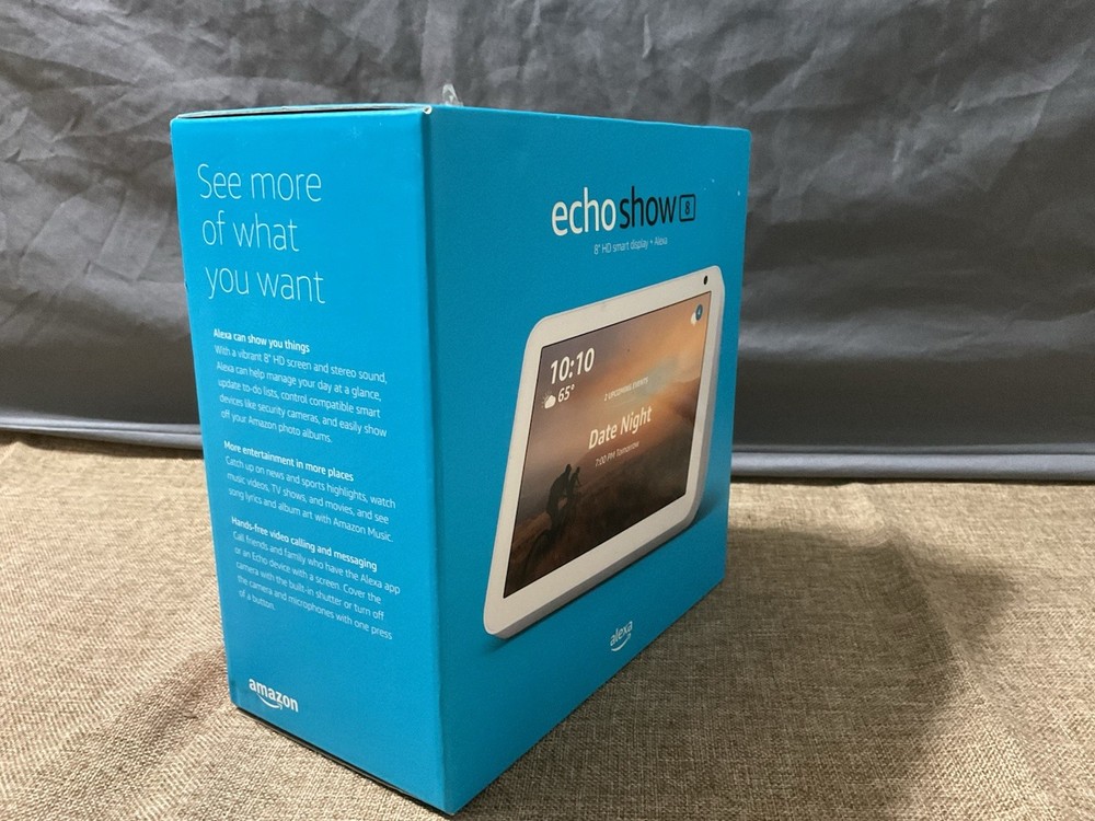 Amazon Echo Show 8 HD Smart Display Alexa Touch Control White Wi-Fi