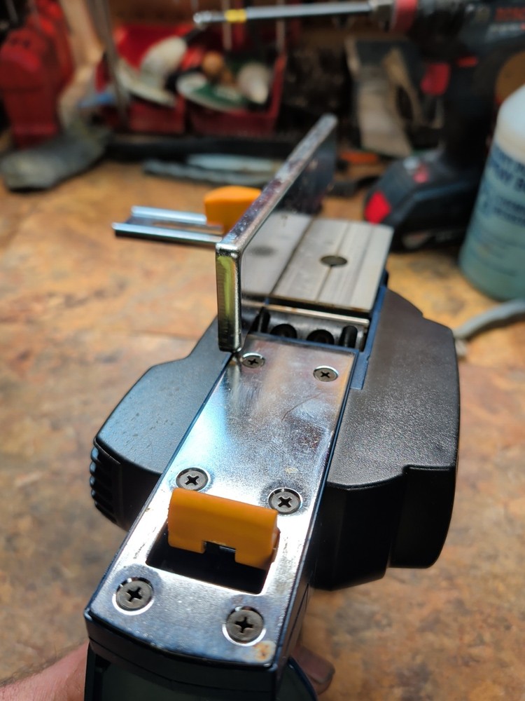 Ryobi P610 18v Cordless Planer