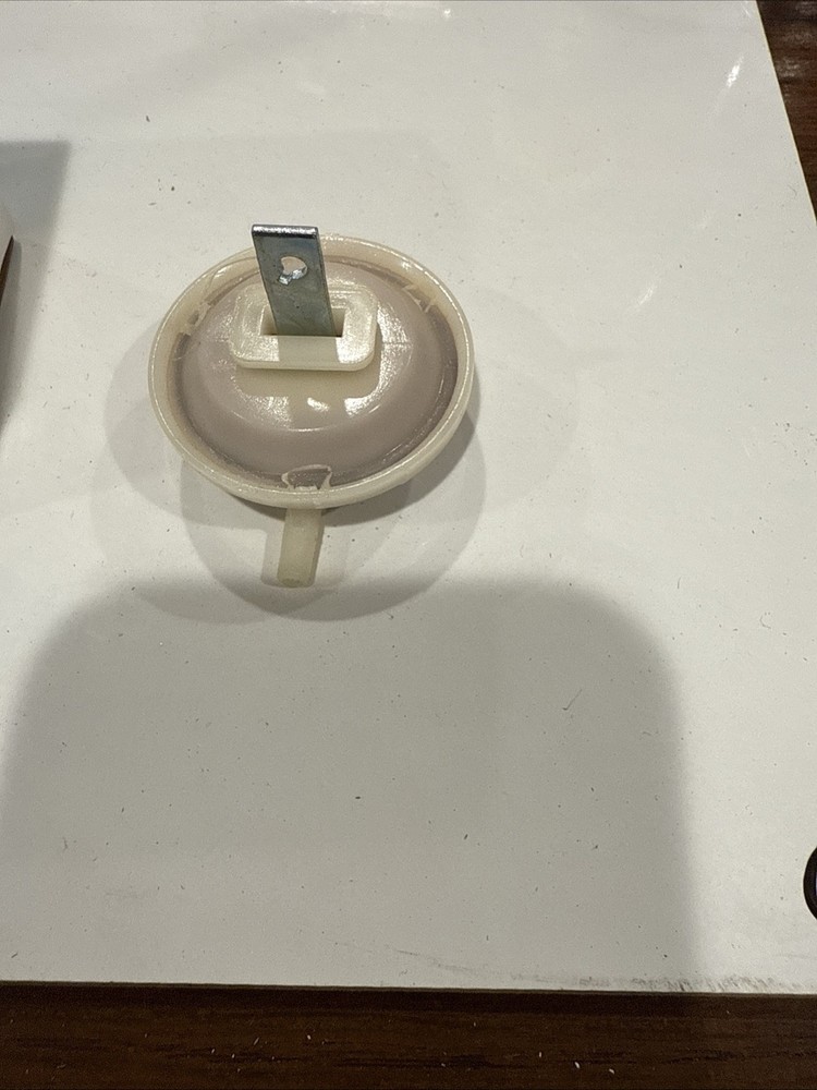 1967-70 CHOKE PULL OFF C3794 - NEW