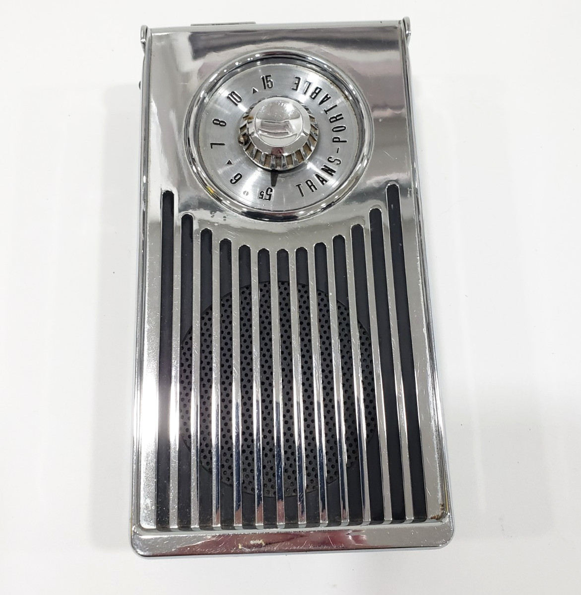 Vintage 1959 OLDSMOBILE TRANS-PORTABLE AM Car Radio for Parts or Restore 989172