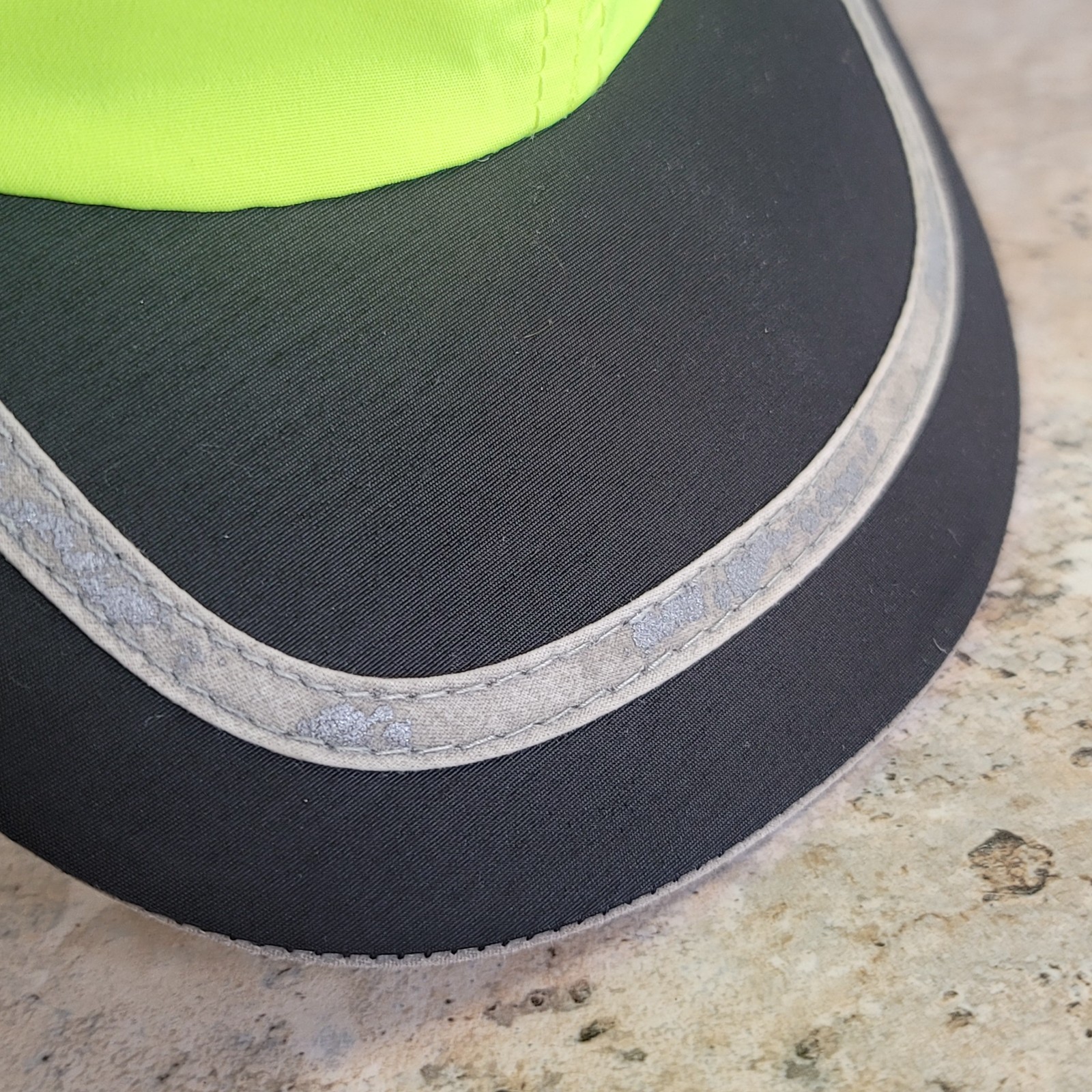 McDONALD'S EMPLOYEE BRIGHT NEON YELLOW BASEBALL HAT ADJUSTABLE