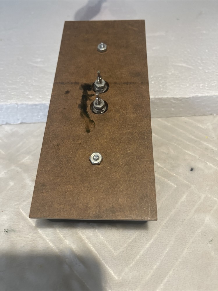 Stark designs SR-2 Input Terminals