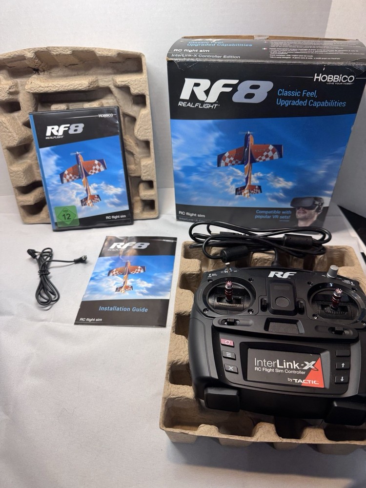 RealFlight RF-8 Flight Simulator with InterLink-X Controller and Software