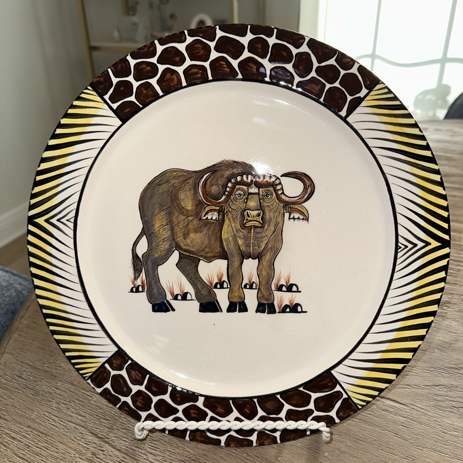 Penzo Zimbabwe Hand Painted 12.25 In Plate Buffalo Signed 2008