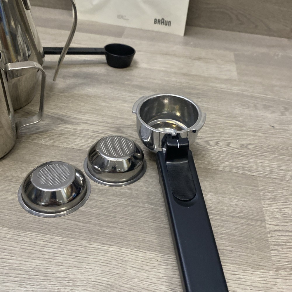 Braun E400T Counter Top Espresso Maker Type 3060
