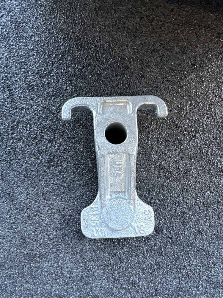 Joslyn/ MacLean Power Systems P135AXW GUY ATTACHMENT