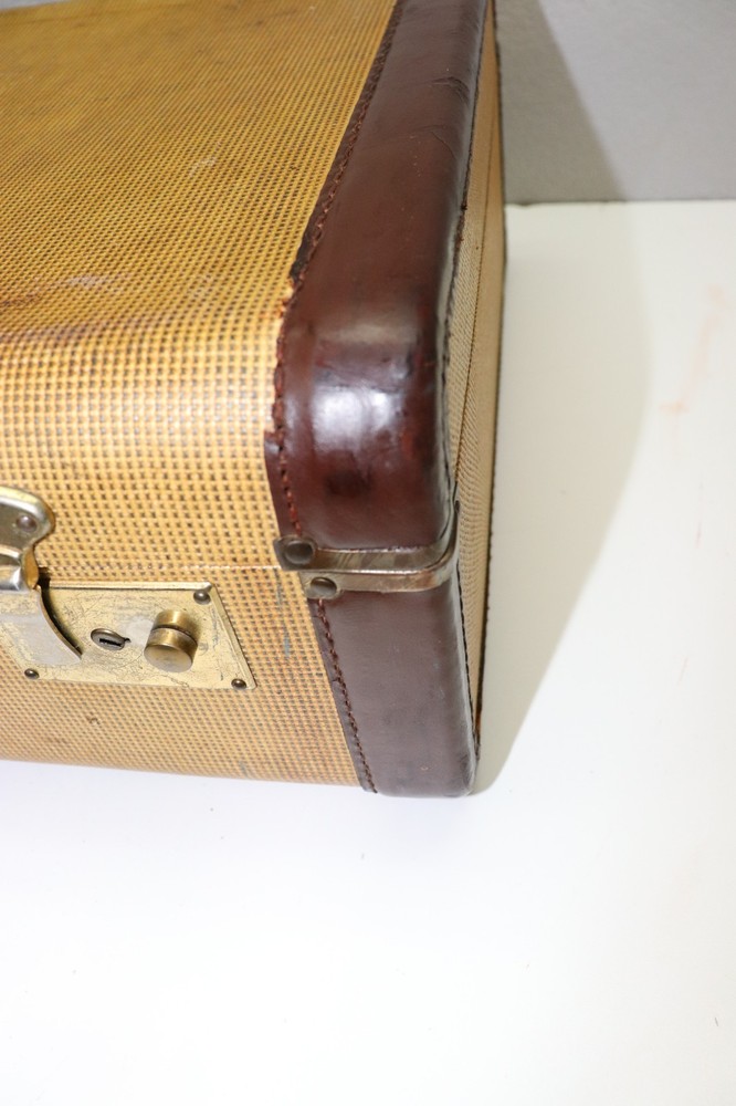 WWII US Vintage Tan suitcase with leather trim 21"x13 1/2" x 6 1/2"