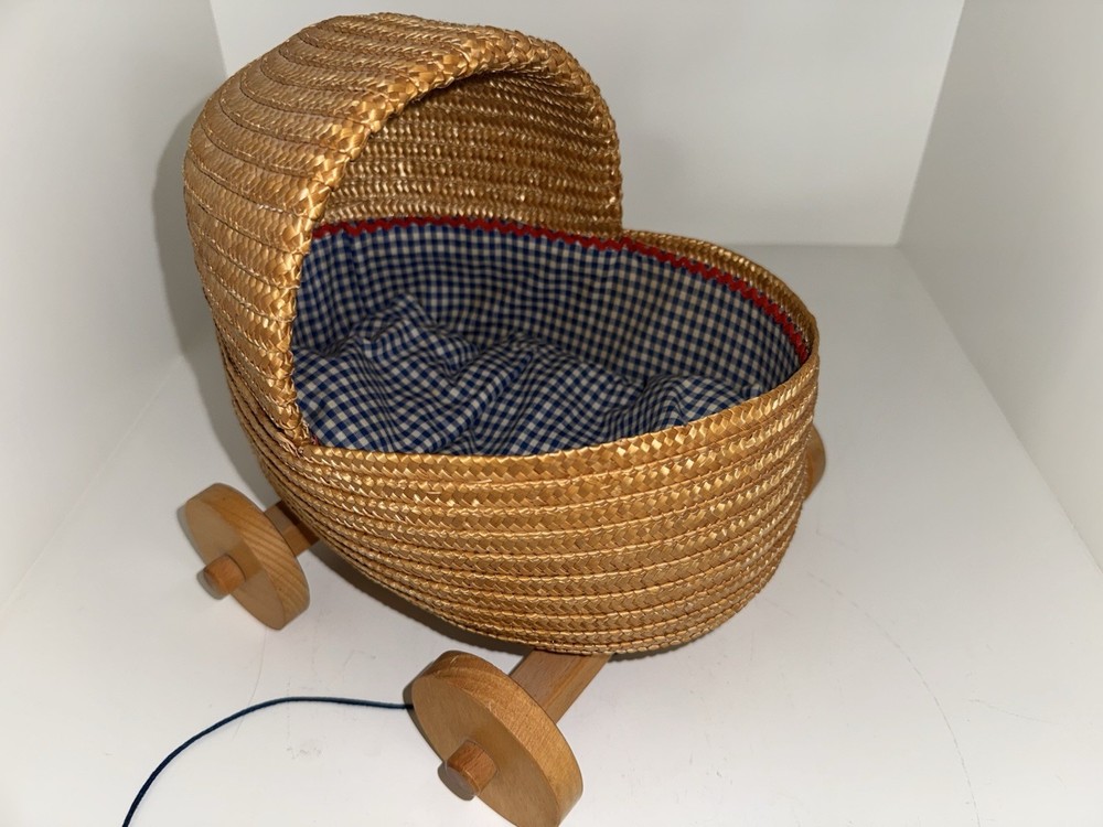 Small Woven Pram Pull Toy Basket
