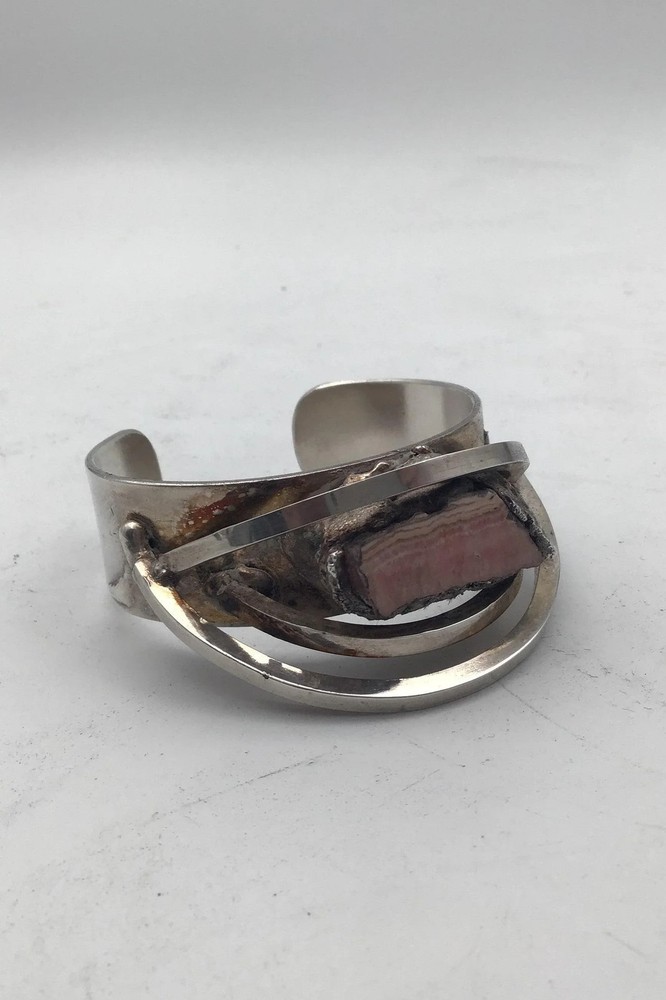 Jacob Hull Buch + Deichmann Silver plated bangle