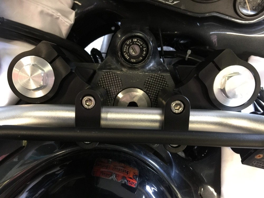 Street fighter handle bar riser conversion brackets for 43mm forks