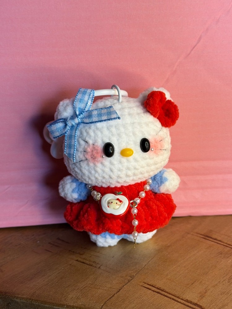 Crochet Hello Kitty Keychain ❤️💙