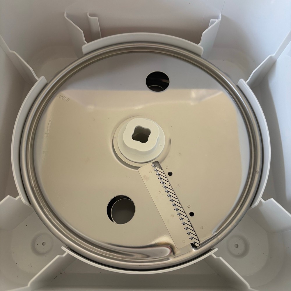 KitchenAid Food Processor Attachments Blades Discs Storage Case 8 PCS SOME NEW