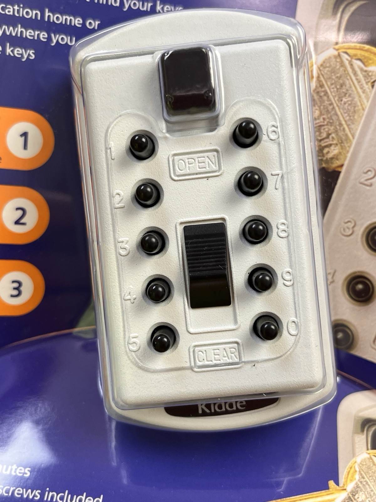 Kidde Key Safe Lock Box Holds 2 Keys Mounted w/ Pushbutton Combo Lock White NEW