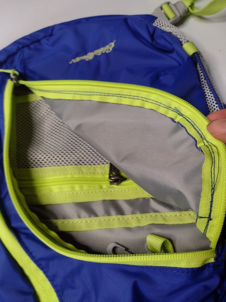 Eddie Bauer Ripstop Shoulder Sling Pack Backpack Crossbody Pockets A12