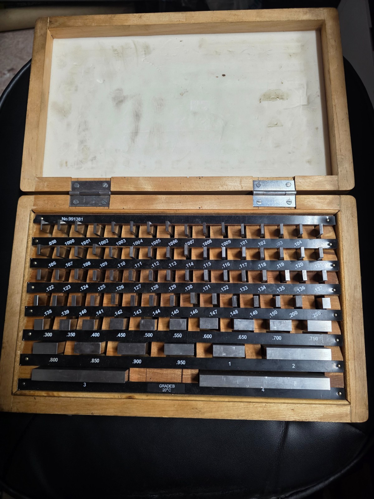 Precision 81-Piece Steel Gauge Block Set, Grade B Accuracy, Corrosion-Resistant,