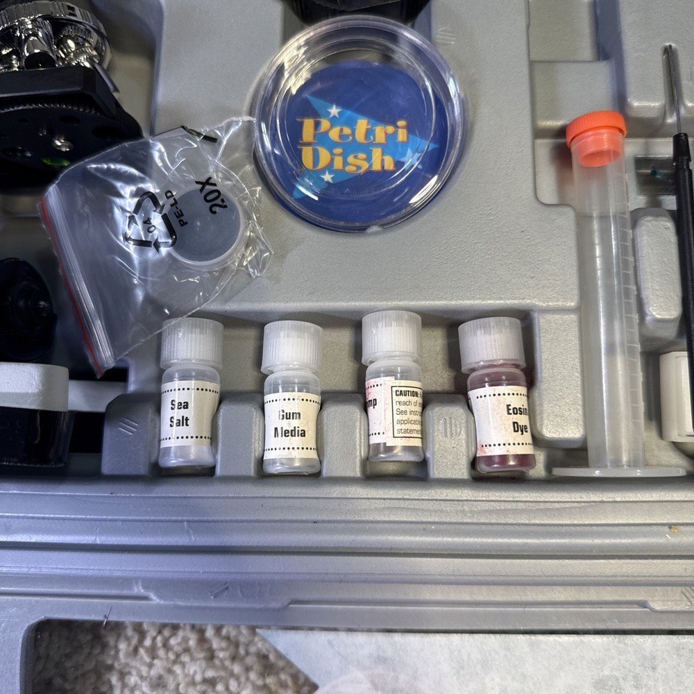 IQCREW Early Explorer Series Microscope