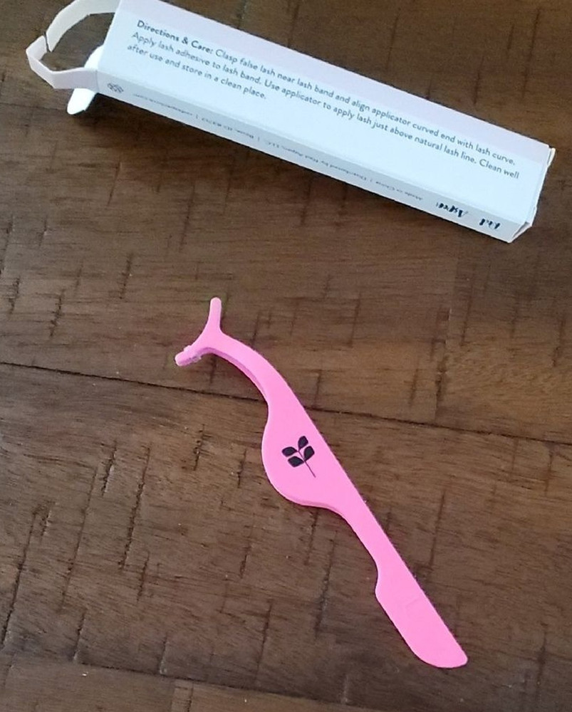 NIB Red Aspen Lash Applicator