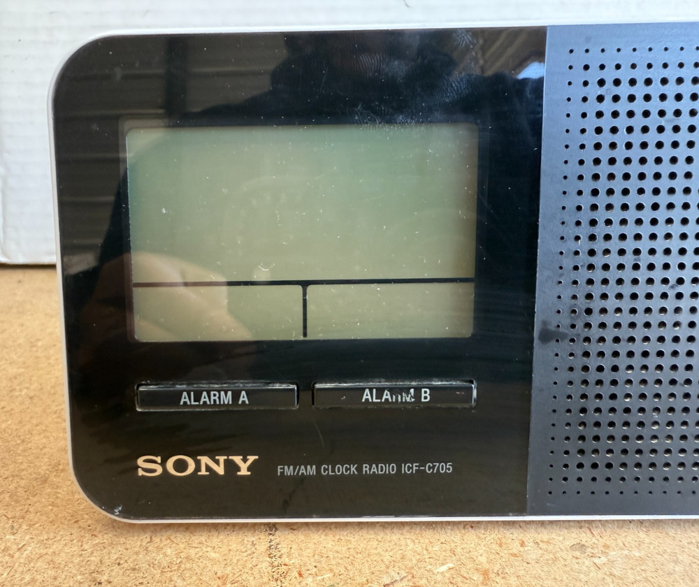 Sony ICF-C705 Alarm Clock Radio