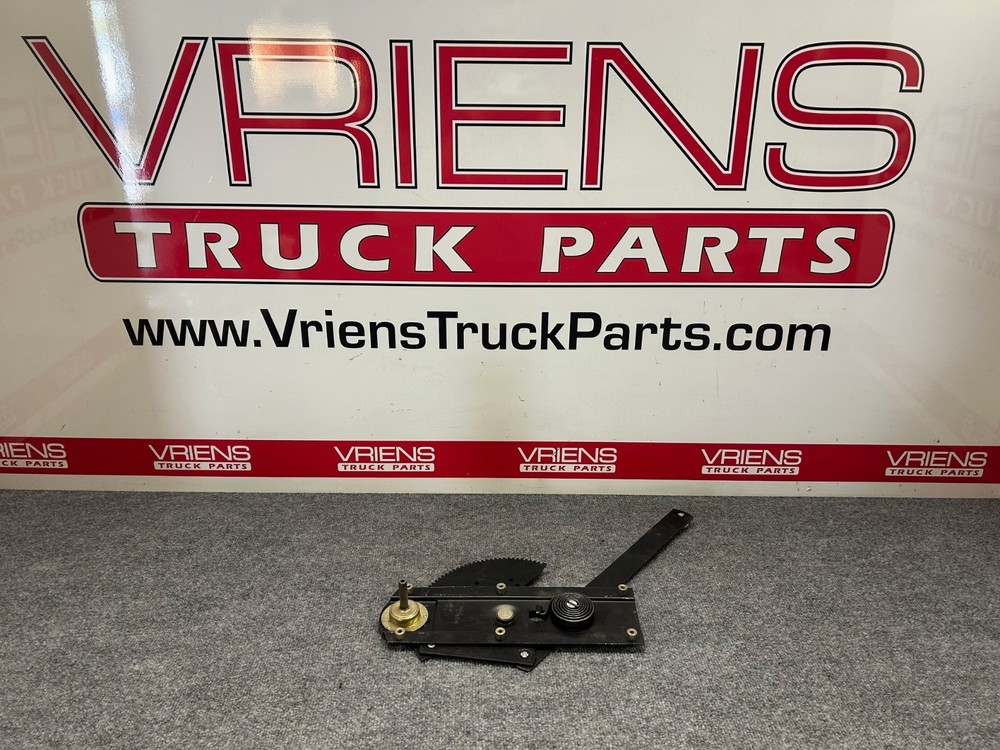 KENWORTH K092-327R REGULATOR-WINDOW MANUAL