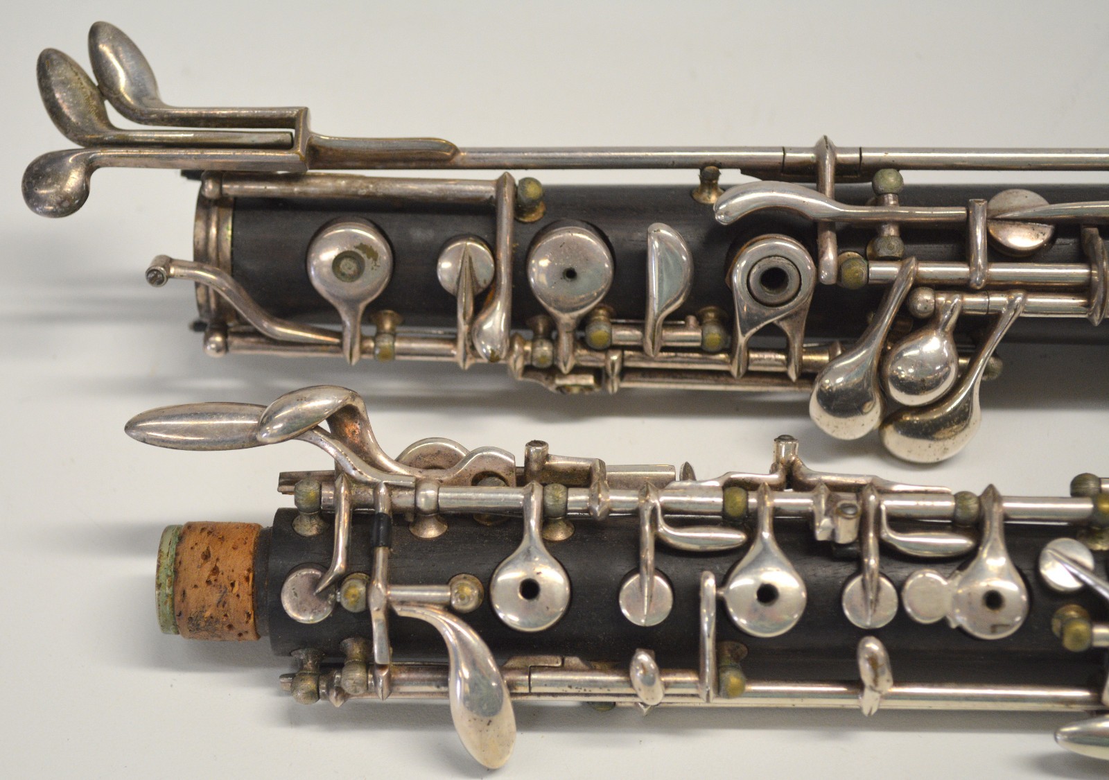 LINTON PARIS OBOE, MODIFIED SYSTEM, GRENADILLA WOOD BODY W/PLASTIC BELL