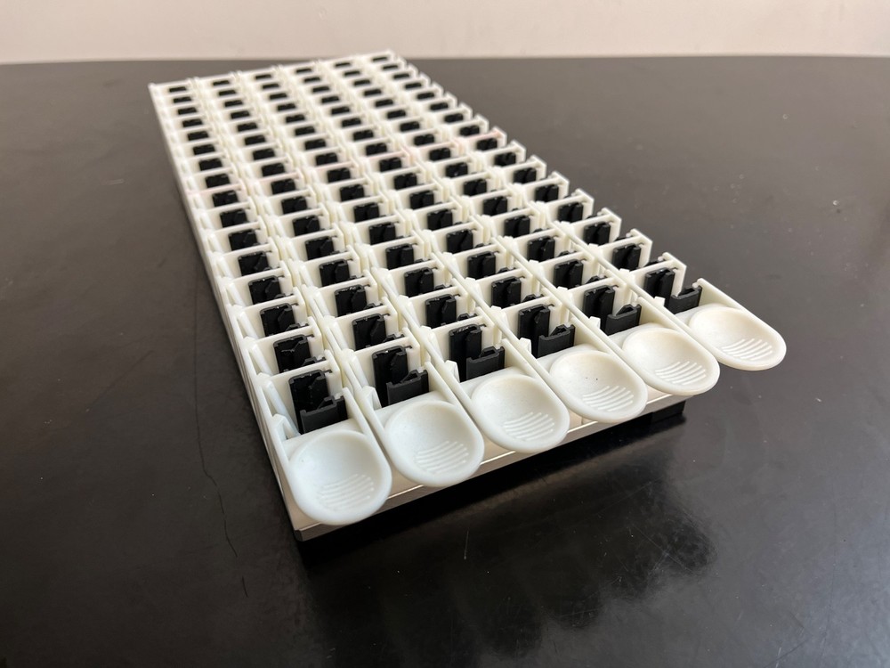 TECAN EVO Evolution Liquid Handler System: 96-position Sample Strip Rack/Carrier