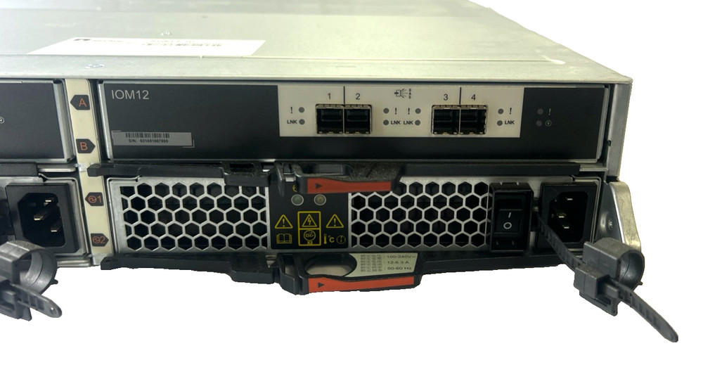 NetApp NAJ-1501 Server Storage Array 2x IOM12 Blades 2x PSU