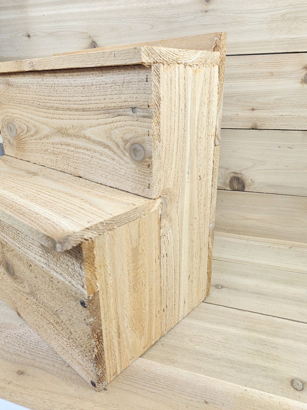 Squirrel House Nesting Box Bird Nature Animals Safety Wooden Cedar Handmade USA