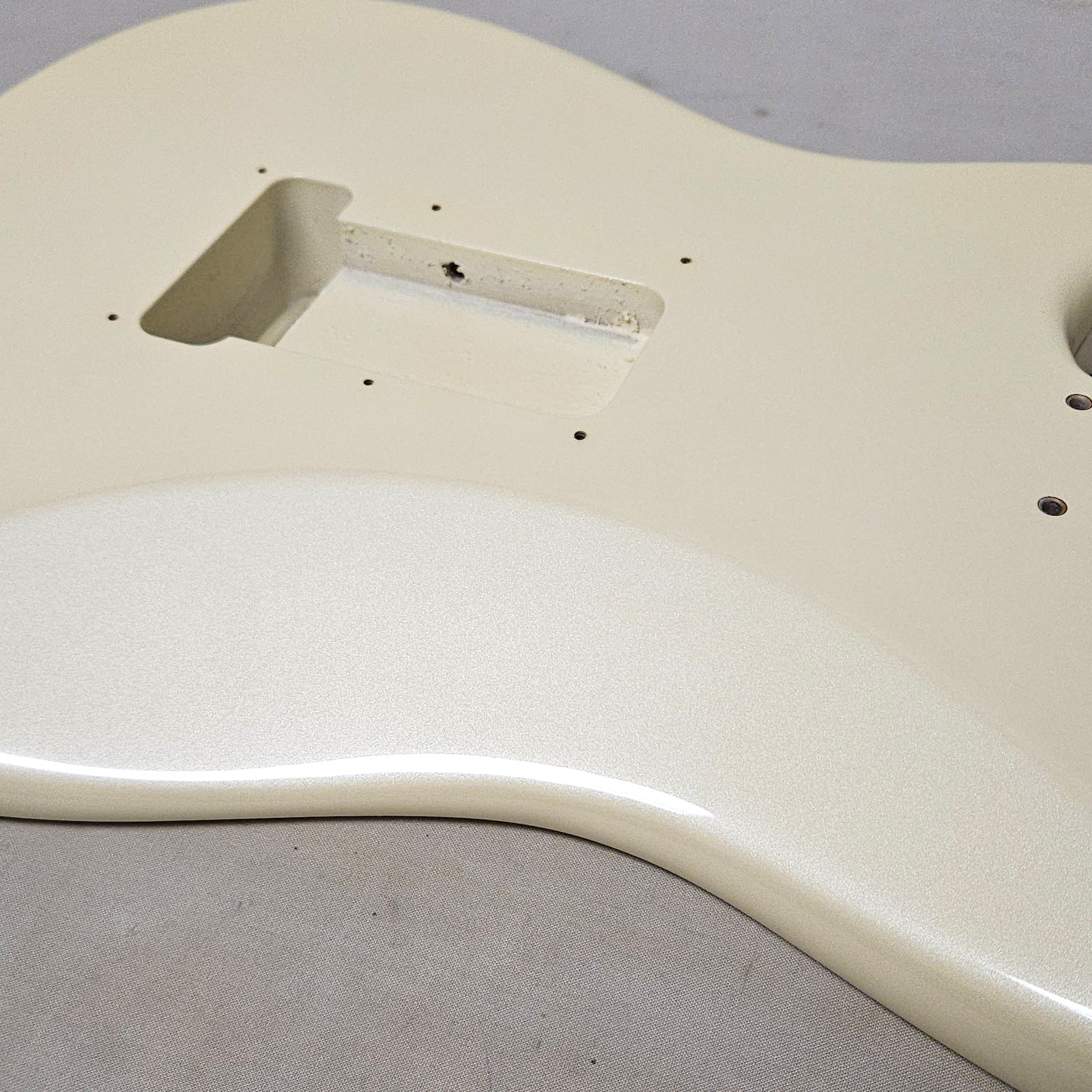 2016 Fender American Elite Strat Alder Body Olympic Pearl White for USA Guitar