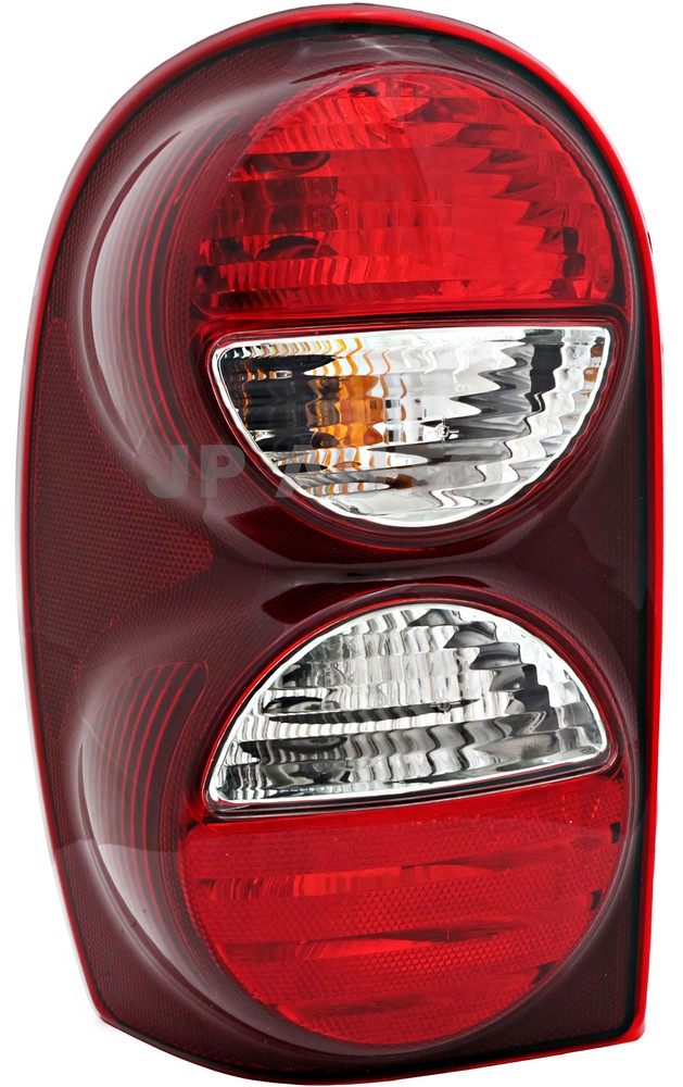 For 2005-2007 Jeep Liberty Tail Light Driver Side