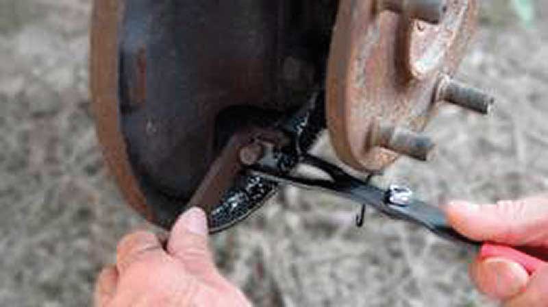 Universal Emergency Brake Cable Spring Tool