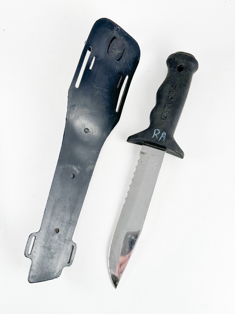 Wenoka Dive Knife Model 7753 with sheath/strap Nice Condition