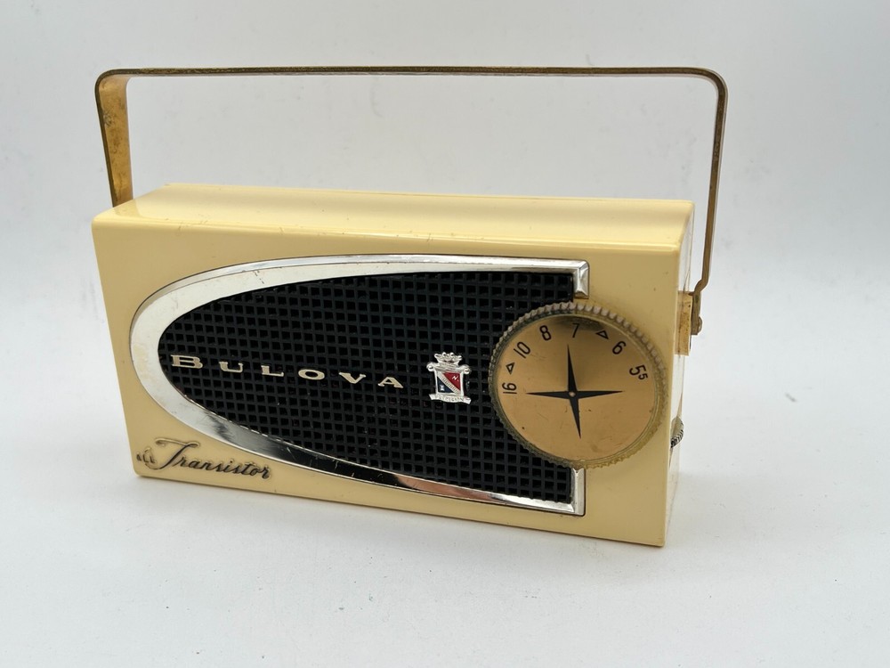 Vintage Bulova All Transistor Comet Model 620 Portable Radio - Untested READ
