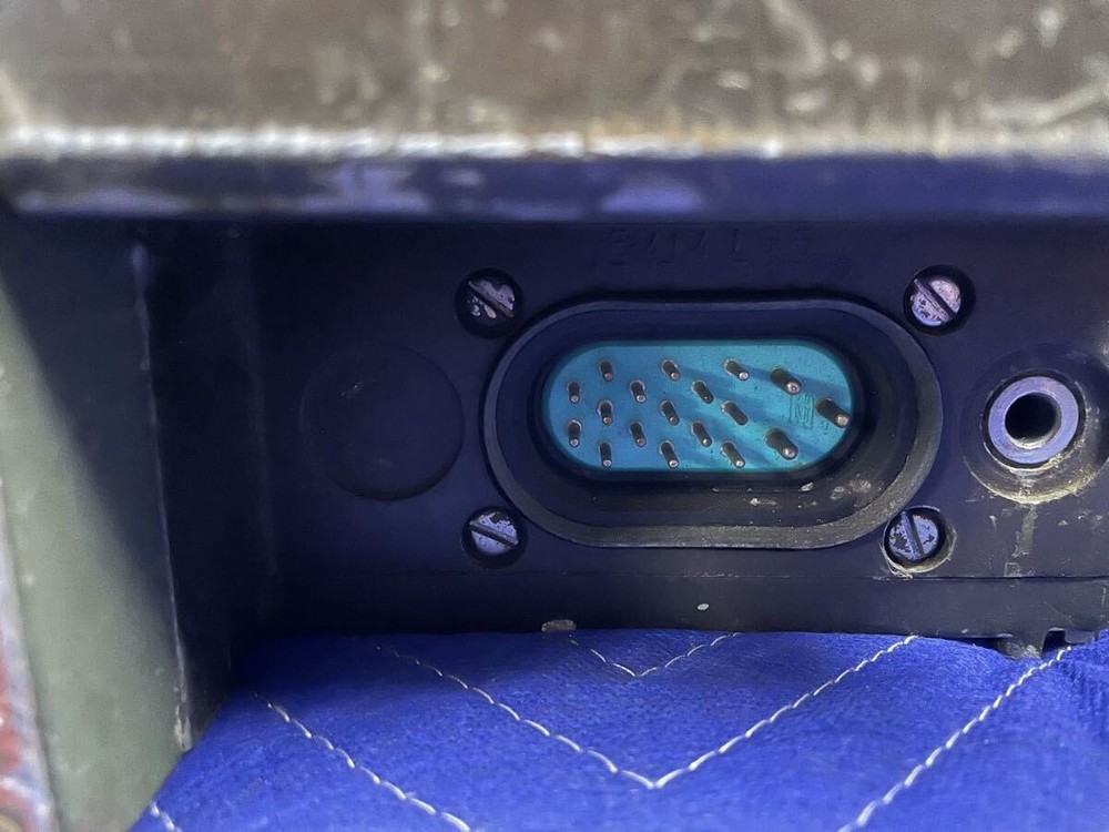 RECEIVER TRANSMITTER RADIO RT-524 RT-524A/VRC #29