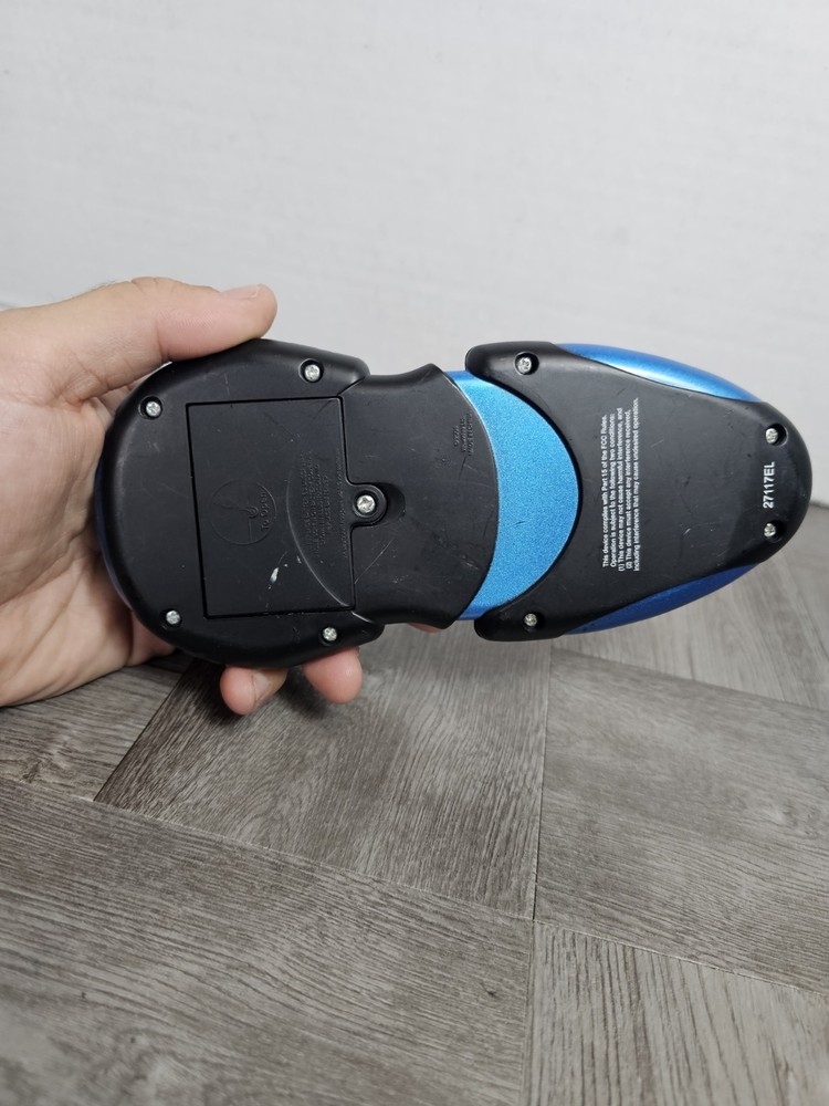 WowWee Robosapien 2004 Black & Blue Robot Remote Control Tested