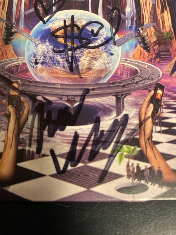 Collectible, Cd Signed Smashing Satellites Cd Signed