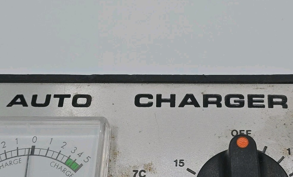 Vintage Leisure Electronics Auto Charger